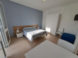 Guest House Trepuzzi, hotell i Torre Lapillo