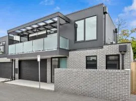 Modern Townhouse in Geelong