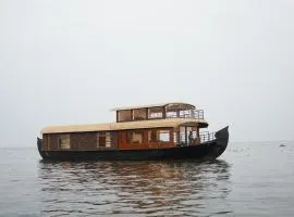 Vinayak House Boat