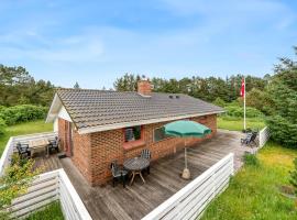 Cozy Holiday Home, Located In The Peaceful Area Of Klegod - 1038, hotel v mestu Ringkøbing