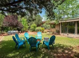 NEW Secluded Mountain Shadows Escape with Sunroom Spa