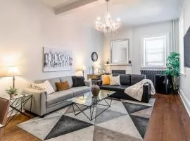 Modern 1BR Apartment in James South Area