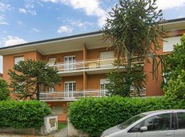 Nice Apartment In Lucca With Wifi, hotel in Lucca