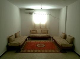 스키크다에 위치한 호텔 Appartement f2 Algérie skikda bouzaroura proche de la mère