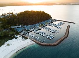 Anchorage Port Stephens, hotel in Nelson Bay