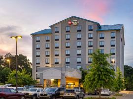 Best Western Plus Thornburg Inn & Suites, hotell i Thornburg