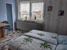 Gemütliches Gästezimmer an der Nordsee: Krummhörn şehrinde bir otel