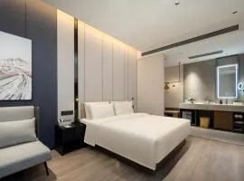 Atour Hotel Changzhou Xinbei Xuejia