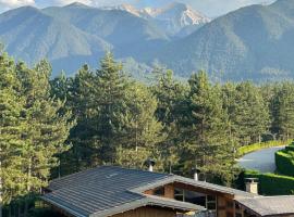 Pirin Golf mountain apartment, khách sạn ở Razlog