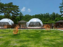 Gramercy Village 山中湖 Glamping &Sauna, hotel em Yamanakako