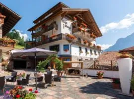 Monza Dolomites Hotel