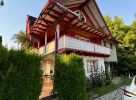 PENSIUNEA STEFANIA, villa sa Brebu Mînăstirei