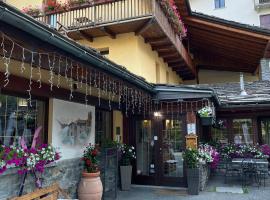 Hotel Coeur Du Village, hótel í La Thuile