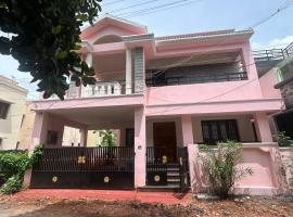 PlushStays Service Apartment, casa rústica em Madurai