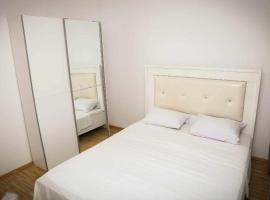 Grecu Apartament, hotel i Orşova