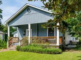 Charming 3BR Historic Home on Mardi Gras Route