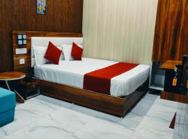 Shree Krishnam Residency near Prem Mandir, 4 csillagos hotel Vrindávanban