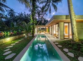 PROMO - Brand NEW Villa - 3BDR - Huge Pool - Ubud, hotel a Ubud