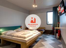 MEININGER Hotel Paris Porte de Vincennes, хотел в Париж