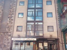 Hotel Orla, hotell i Vielha