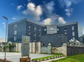 Candellux Imperial Hotel and Suites Abuja