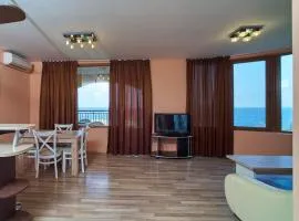 Sea Panorama Apartments Golden sands