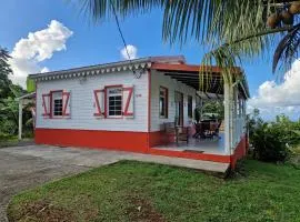 Bungalows Corail, F3 avec piscine à Sainte Luce