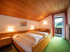 Alara Rooms, hotelli kohteessa Ortisei