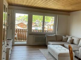 Sonniges Apartment im Zentrum mit Bergblick, hotel din Grächen