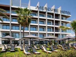 Mercure Larnaca Beach Resort, hótel í Larnaka