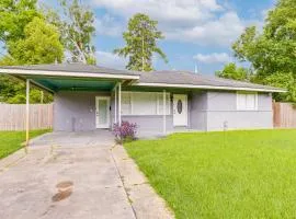 Fully Renovated Home about 1 Mi to Downtown Hammond!