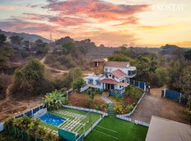 EKOSTAY - Mount Emerald Villa – hotel w mieście Alibag