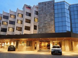 Hotel Mayura, hotell i Raipur