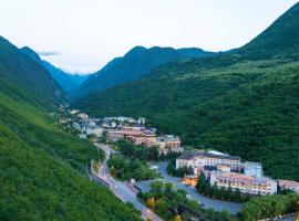 New Jiuzhai Hotel, hotel v mestu Jiuzhaigou