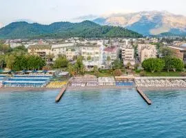 Viking Beach Hotel & Spa