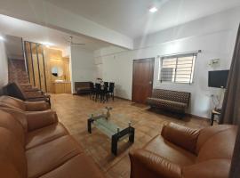 Urban comfort- Home stay, hotel v mestu Mysore