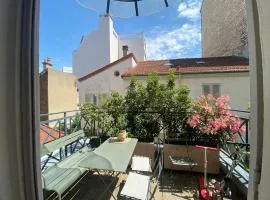 Spacious duplex with terrace heart of Boulogne