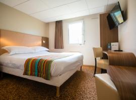 Brit Hotel Le Kerann Nantes St Herblain - Zac De La Lorie, hotel di Saint-Herblain