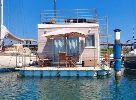 Grado Floating Resort