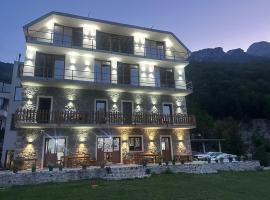 Hotel Vellezrit Guri, hotel u gradu 'Theth'