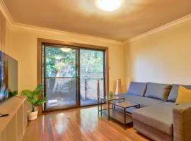 Comfortable 3 Bedroom House Pyrmont, hotel v destinácii Sydney