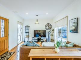 Glen Waverley 3BRM Vacation Home FreeParking Netflix, hotel en Glen Waverley