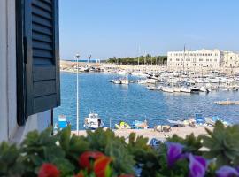 La finestra sul porto, ξενοδοχείο στο Trani