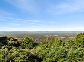 Bells Rest with a veiw، فندق رخيص في Kurrajong