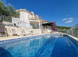 Villa with heated pool, Trogir