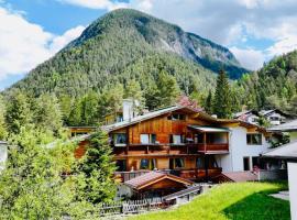 Ruhige und einladende Wohnung in Leutasch, hotel di Leutasch