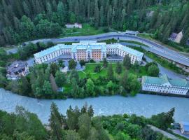 Scuol Palace - Culture, Nature & Health อพาร์ตเมนต์ในชกูอล