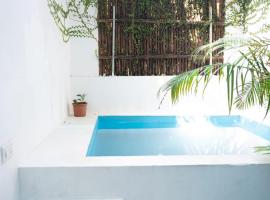 Calaila Premium Plunge Pool Villas, hotel a Varkala