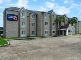 Studio 6 Suites Breaux Bridge, LA