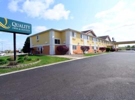 Quality Inn & Suites Springfield Southwest near I-72, hotelli kohteessa Springfield